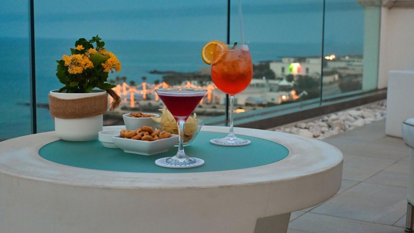 Bianco Riccio Suite Hotel Savelletri Luaran gambar