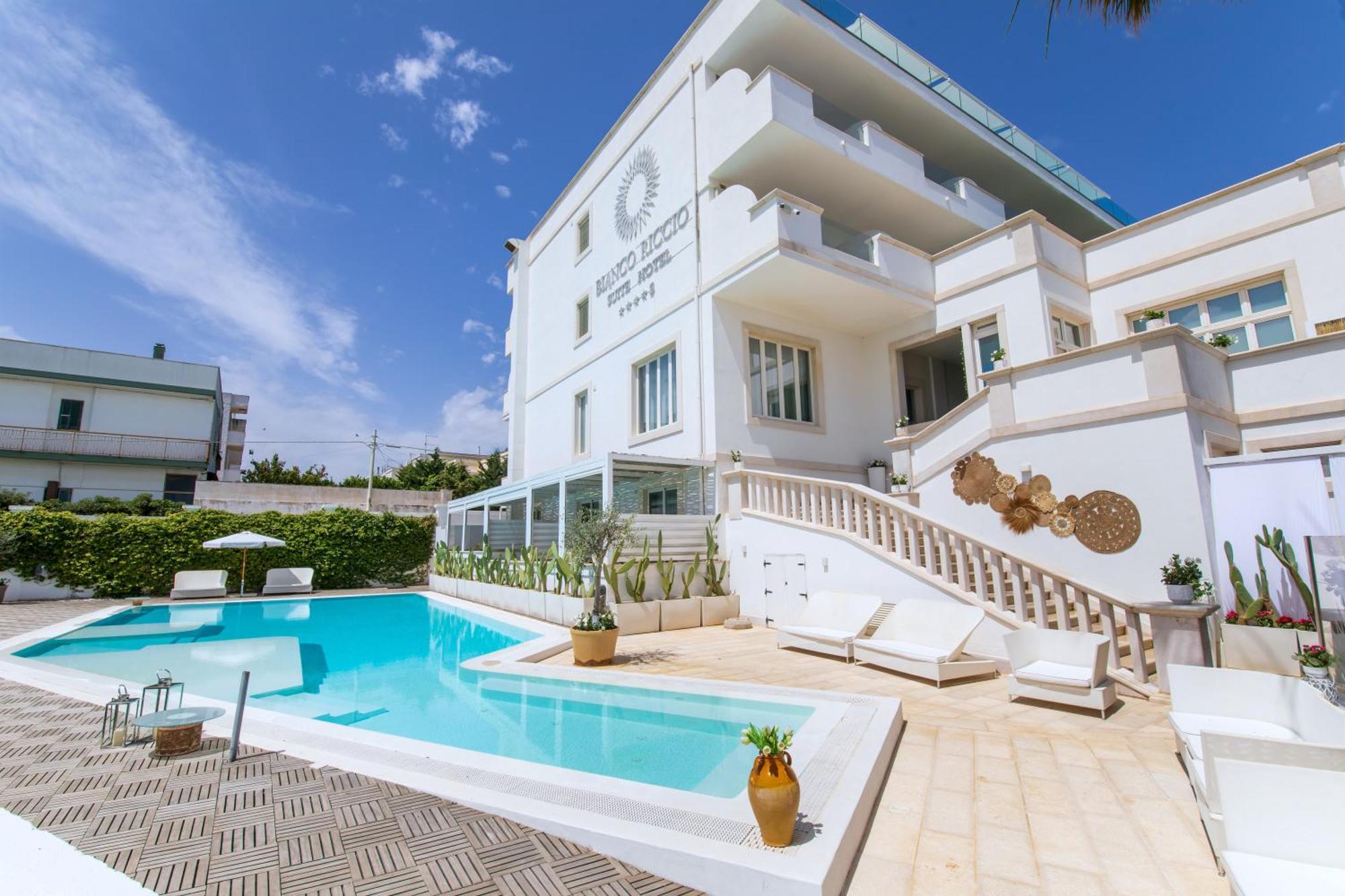 Bianco Riccio Suite Hotel Savelletri Luaran gambar